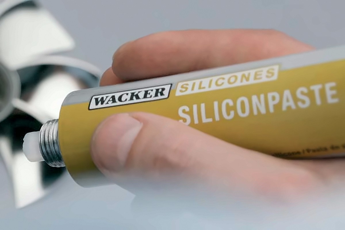 WACKER Silikonpaste als Montagepaste